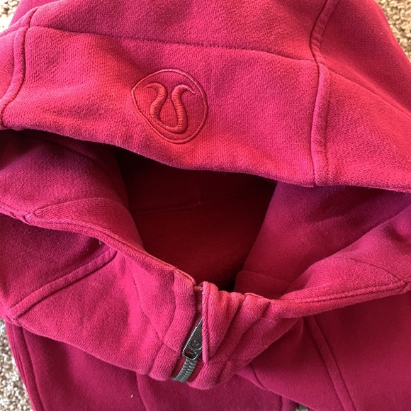 lululemon Seawheeze 2019 Scuba Hoodie - Picture 3 of 5
